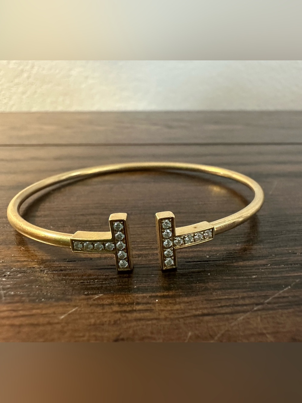 Tiffany & Co. T Diamond Wire Bracelet 18K Gold 6”